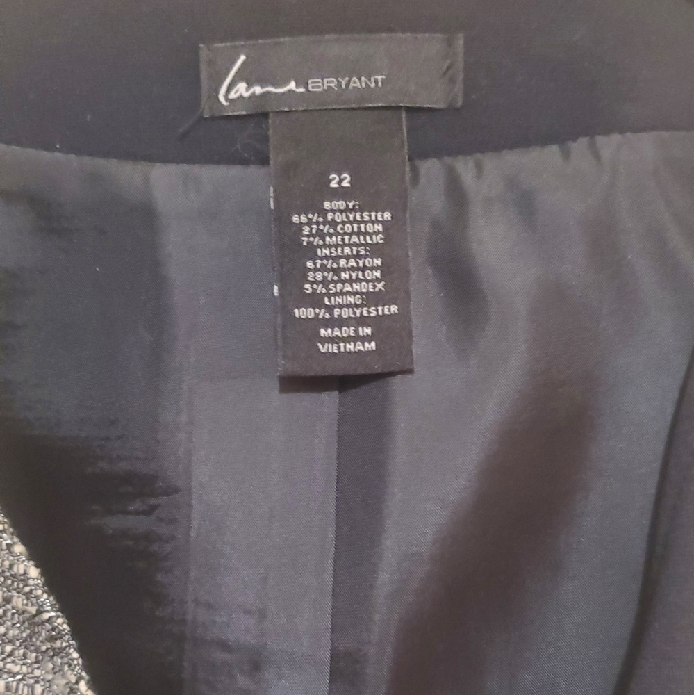 Lane Bryant moto style jacket - Picture 3 of 4